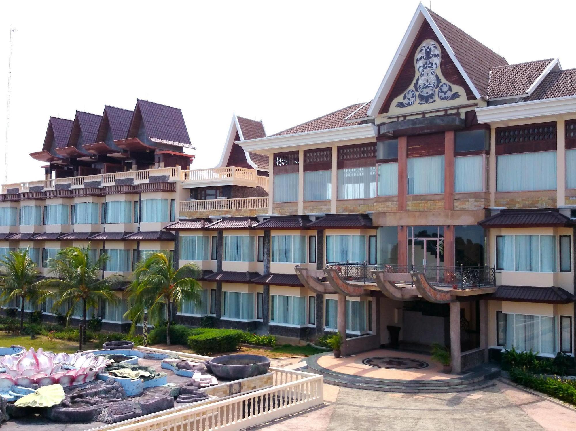 Sahid Bintan Beach Resort Teluk Bakau Exterior foto